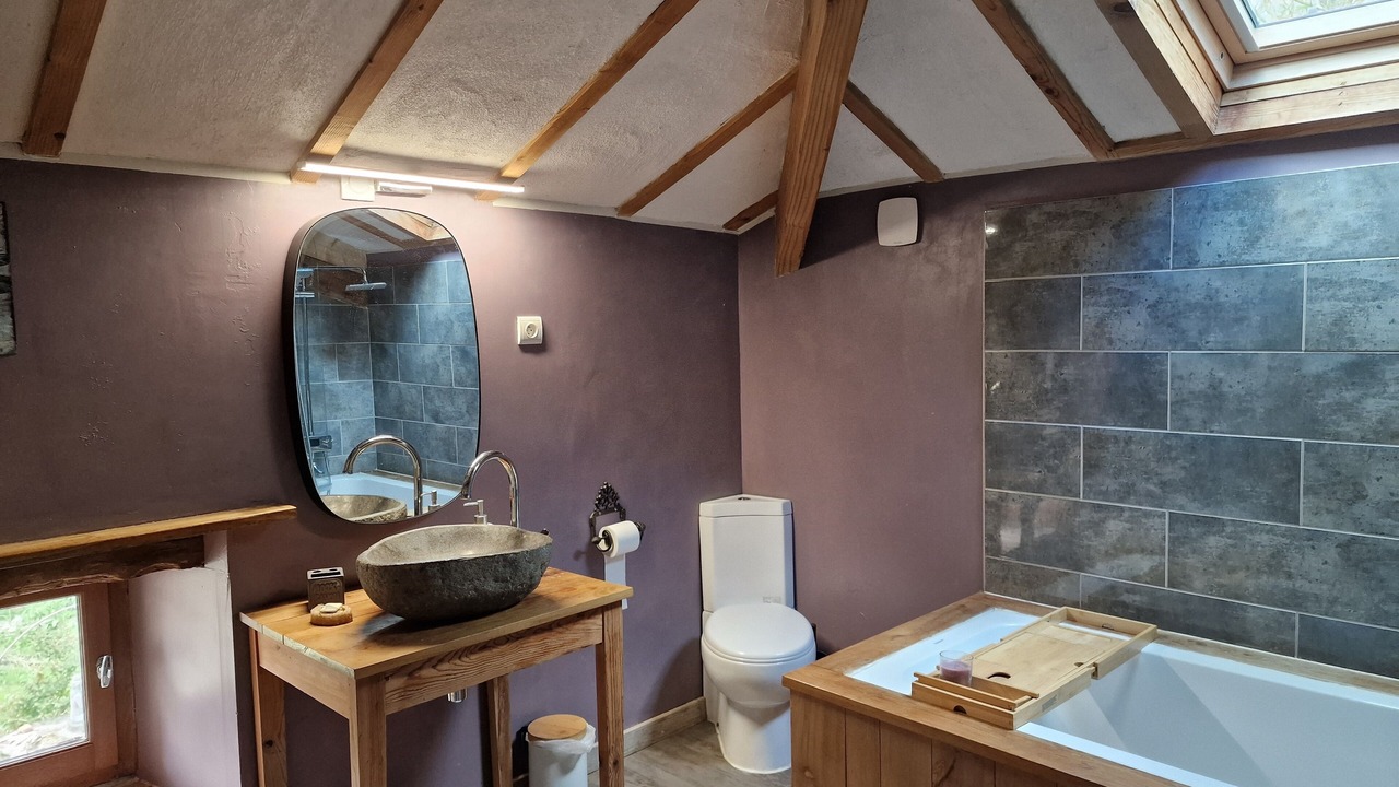 Photo of Bathroom in Monflanquin