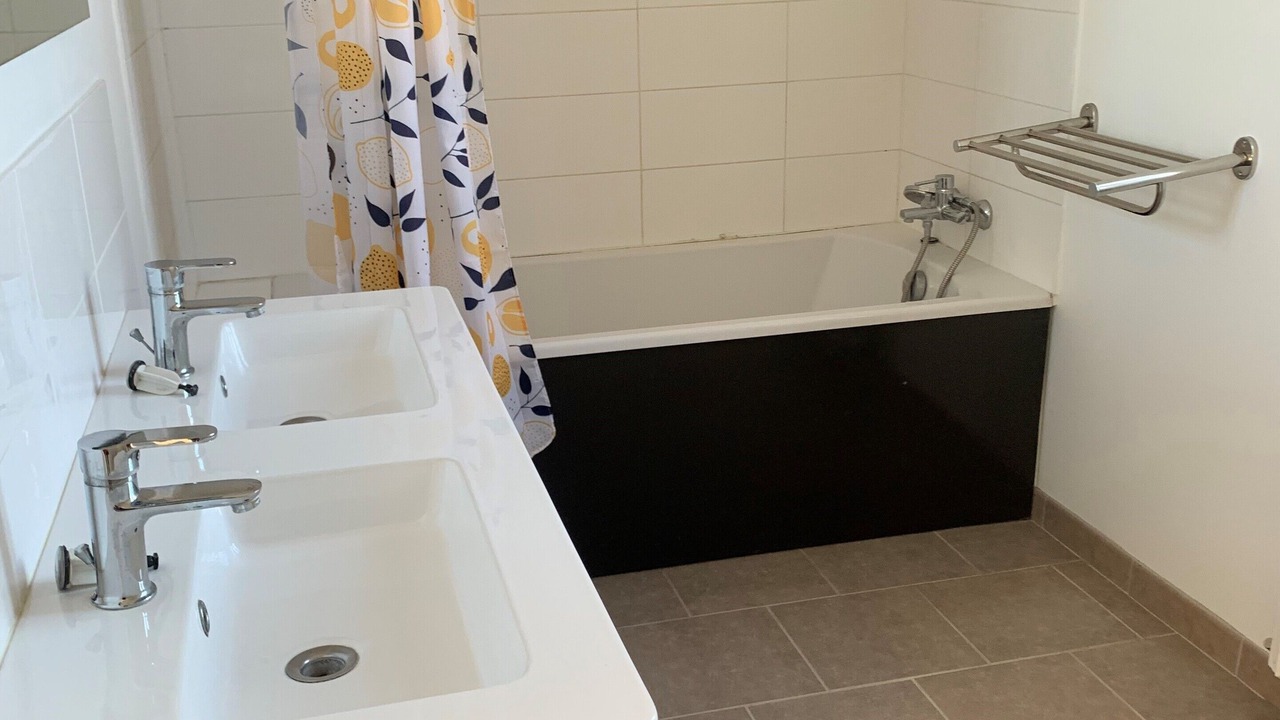 Photo of Bathroom in Hautot-sur-Mer