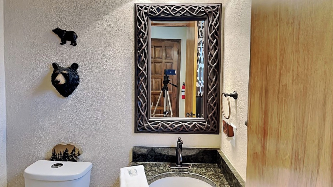 Photo of Bathroom in Ruidoso