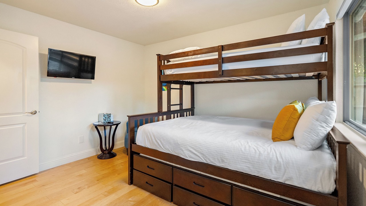 Photo of Bedroom in Templeton