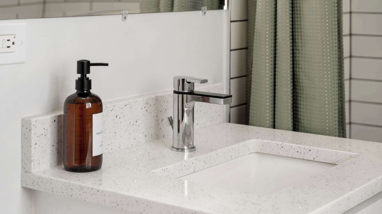 Photo of Bathroom in Lombard