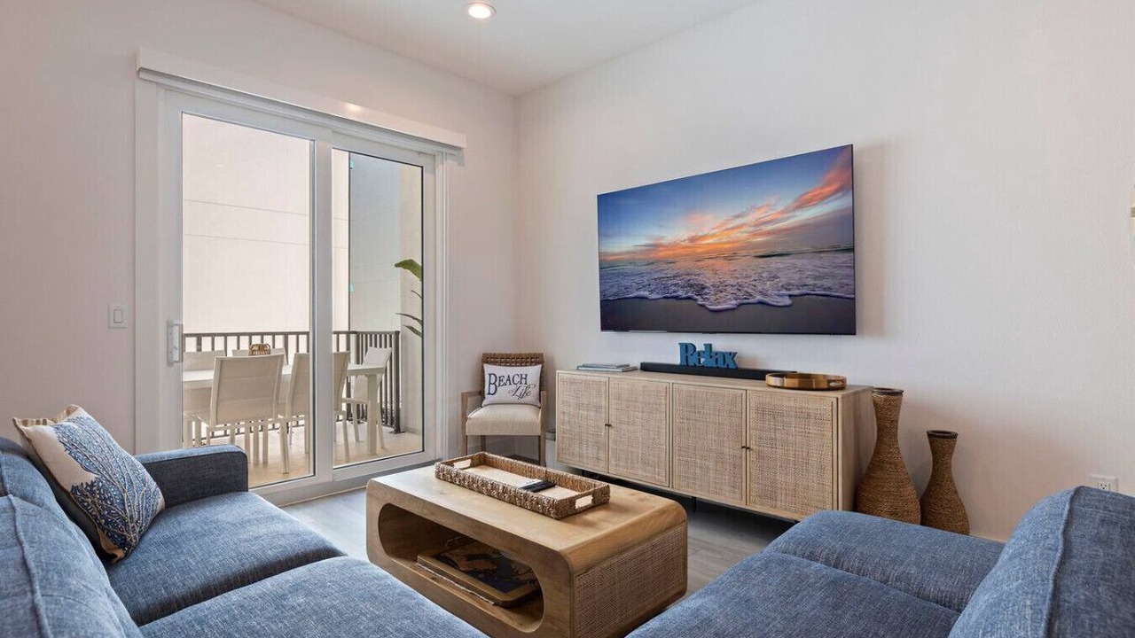 Photo of Livingroom in Madeira Beach