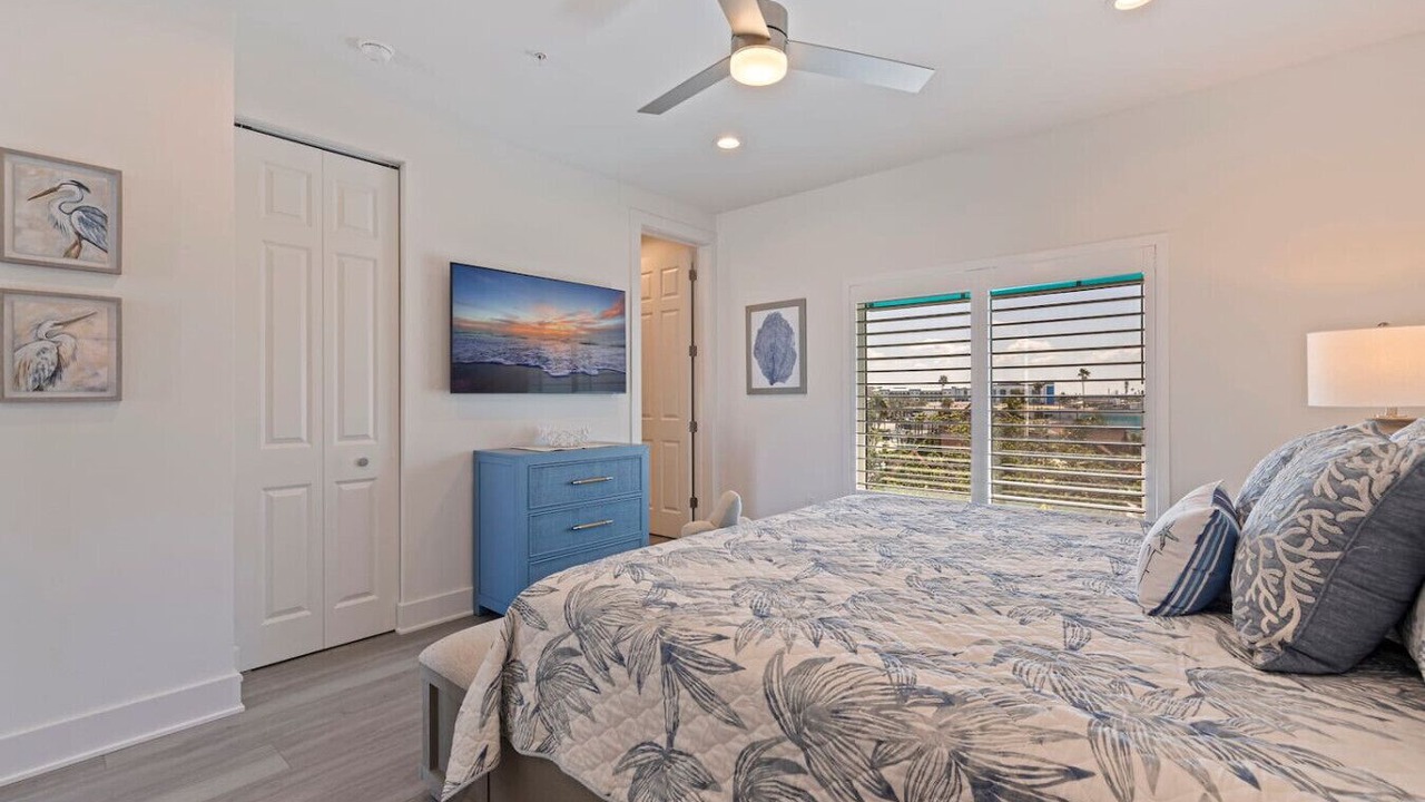 Photo of Bedroom in Madeira Beach