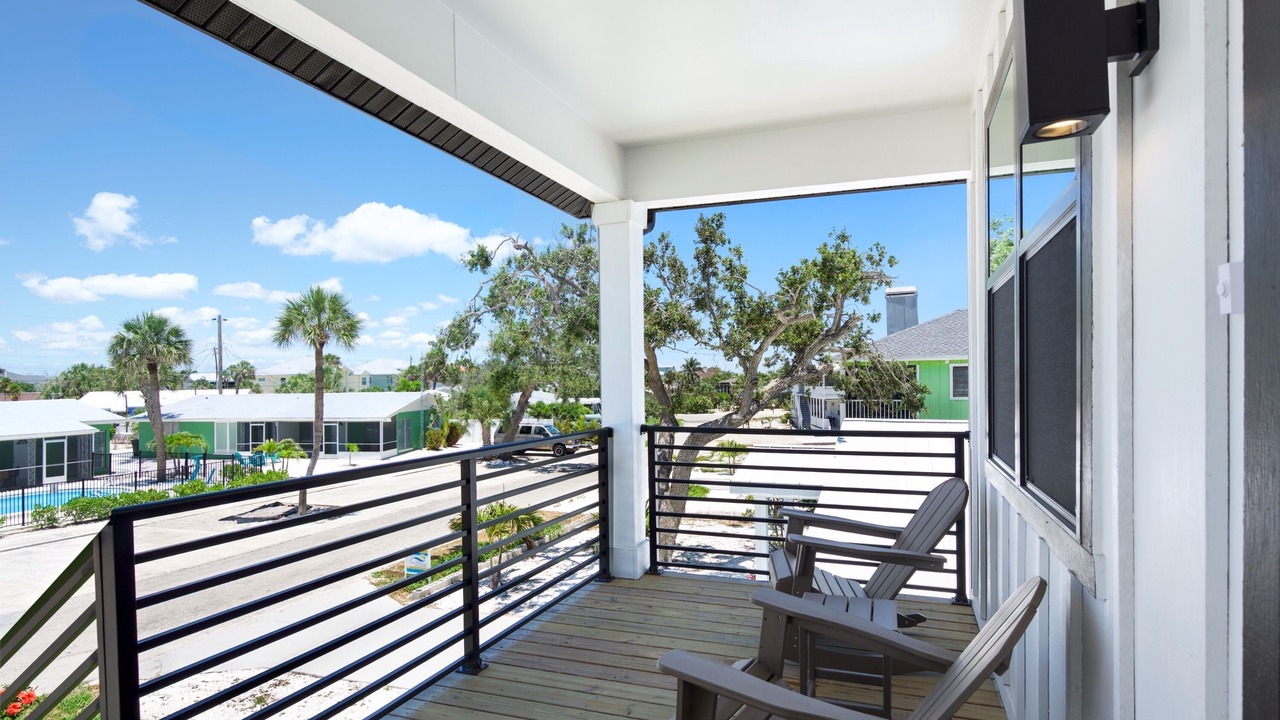 Photo of Outdoor in Mid Island