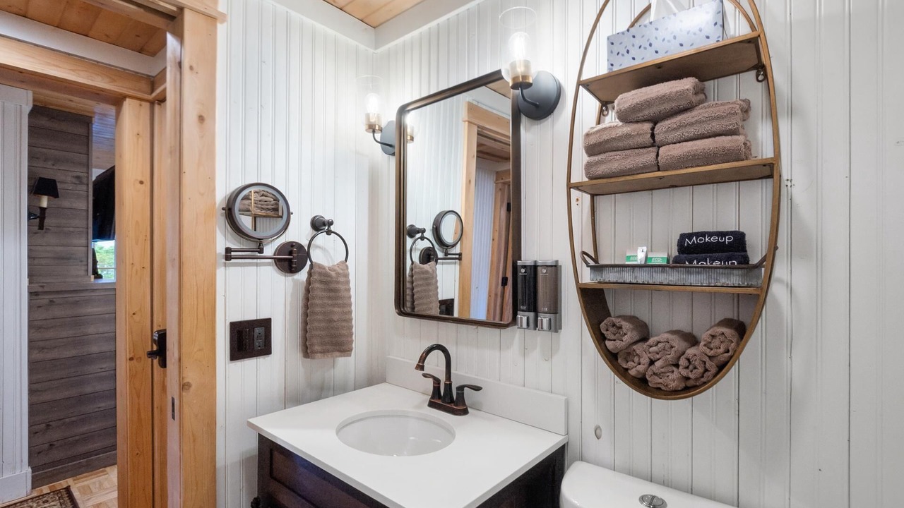 Photo of Bathroom in Saugatuck