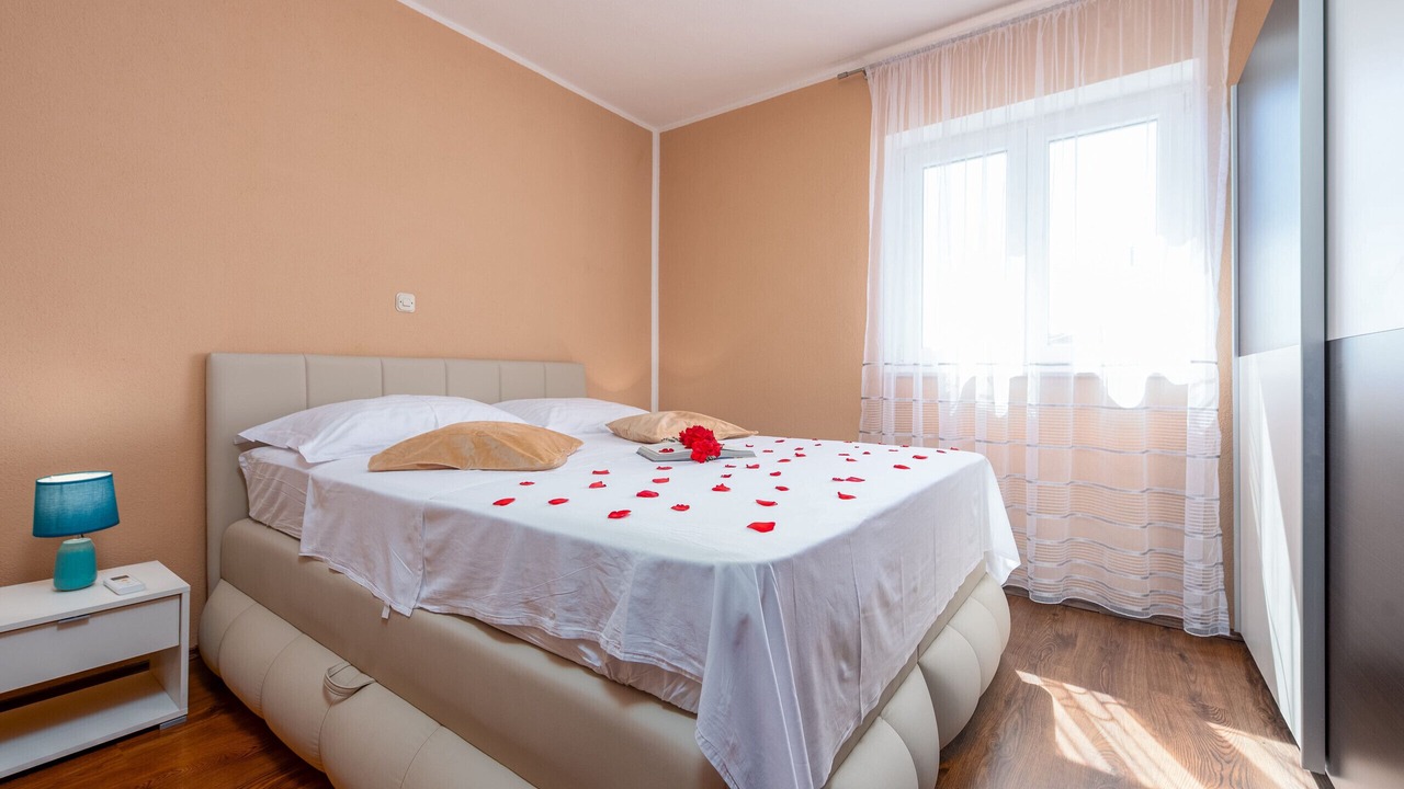 Photo of Bedroom in Pristeg