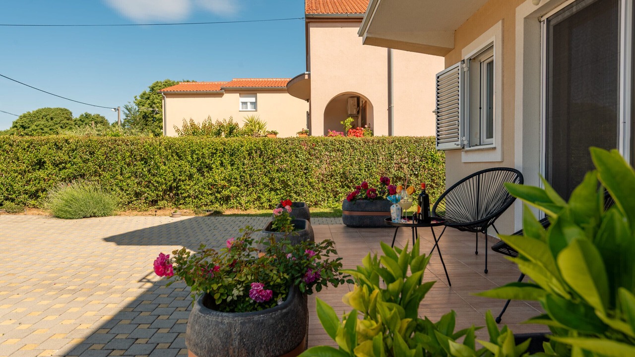Photo of Patio Balcony in Pristeg