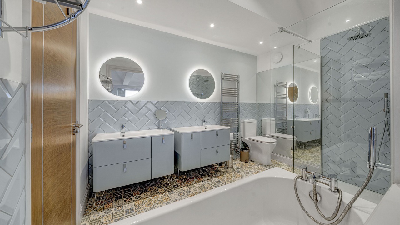 Photo of Bathroom in Felpham