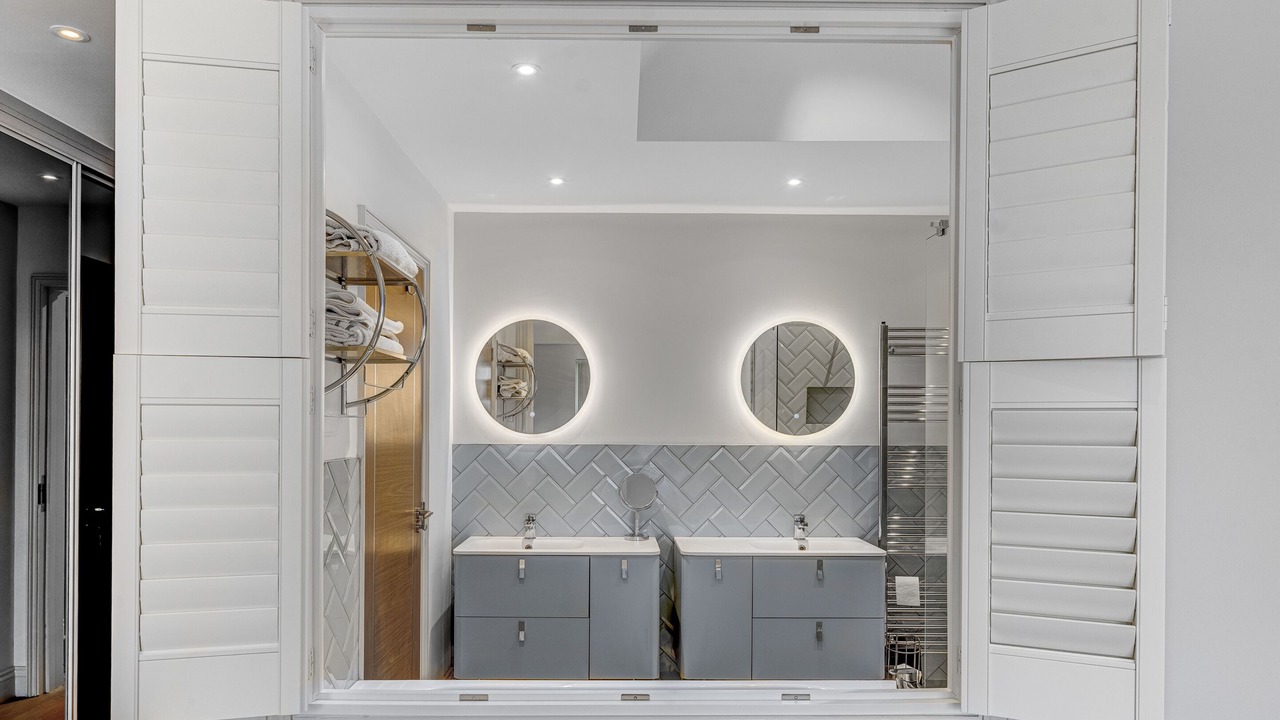 Photo of Bathroom in Felpham