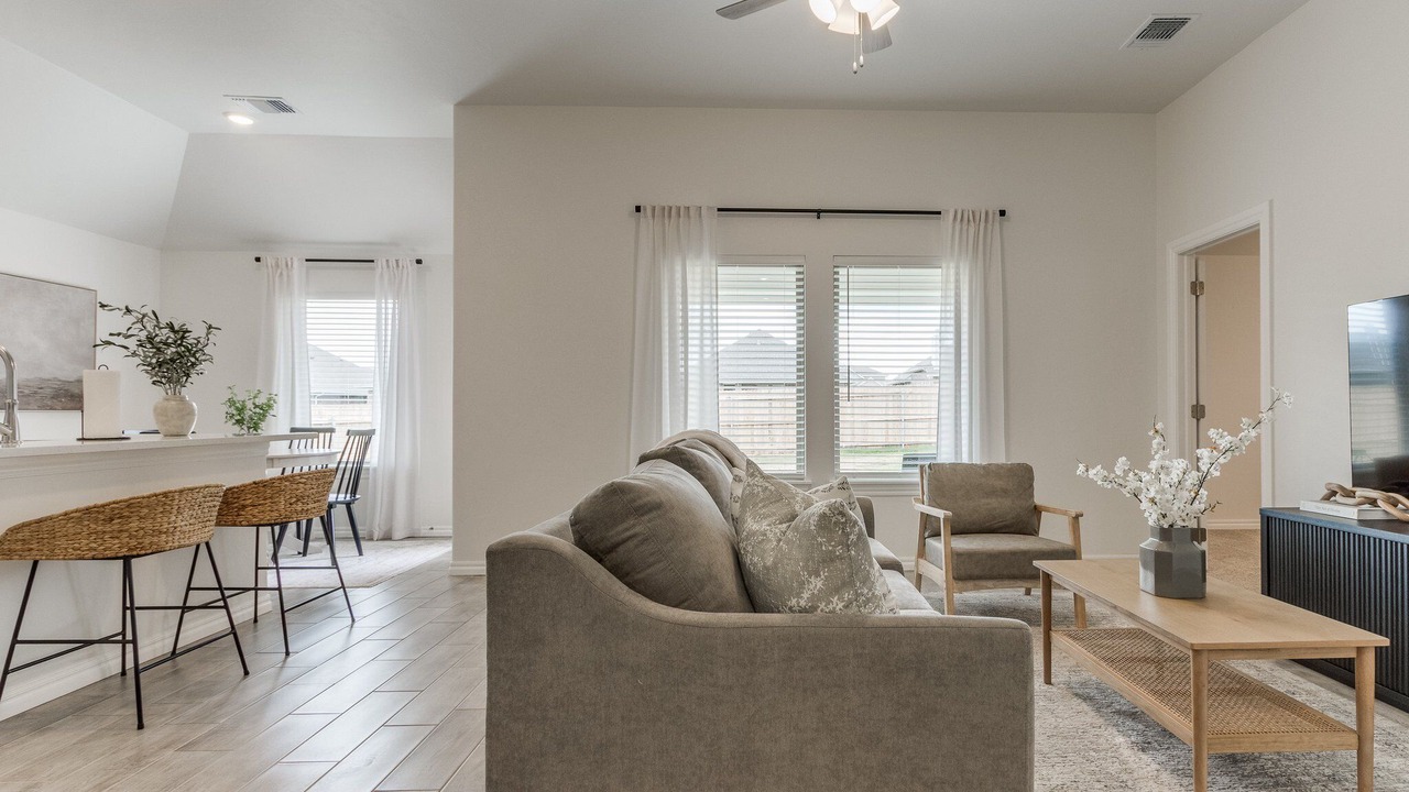 Photo of Livingroom in Moore