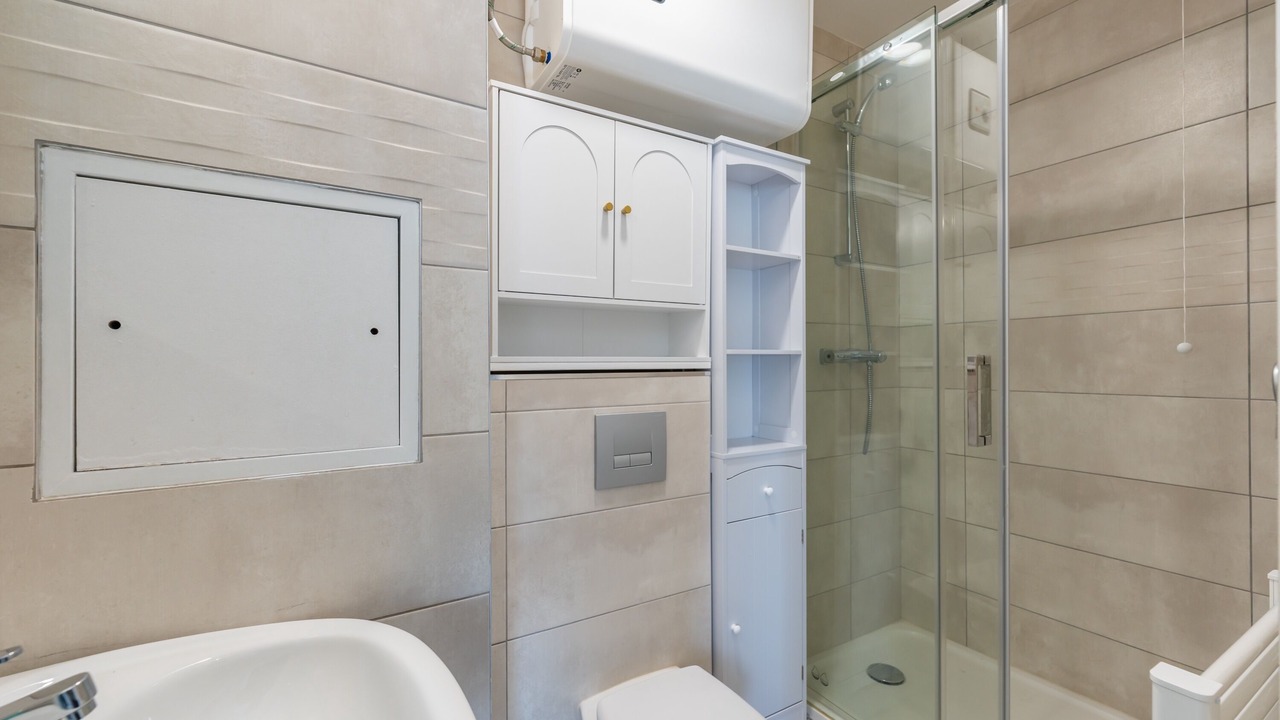 Photo of Bathroom in Saint-Denis