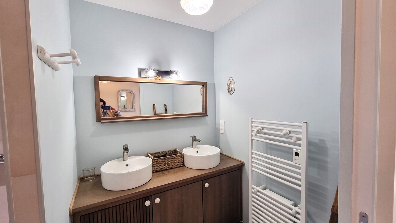 Photo of Bathroom in Brioude