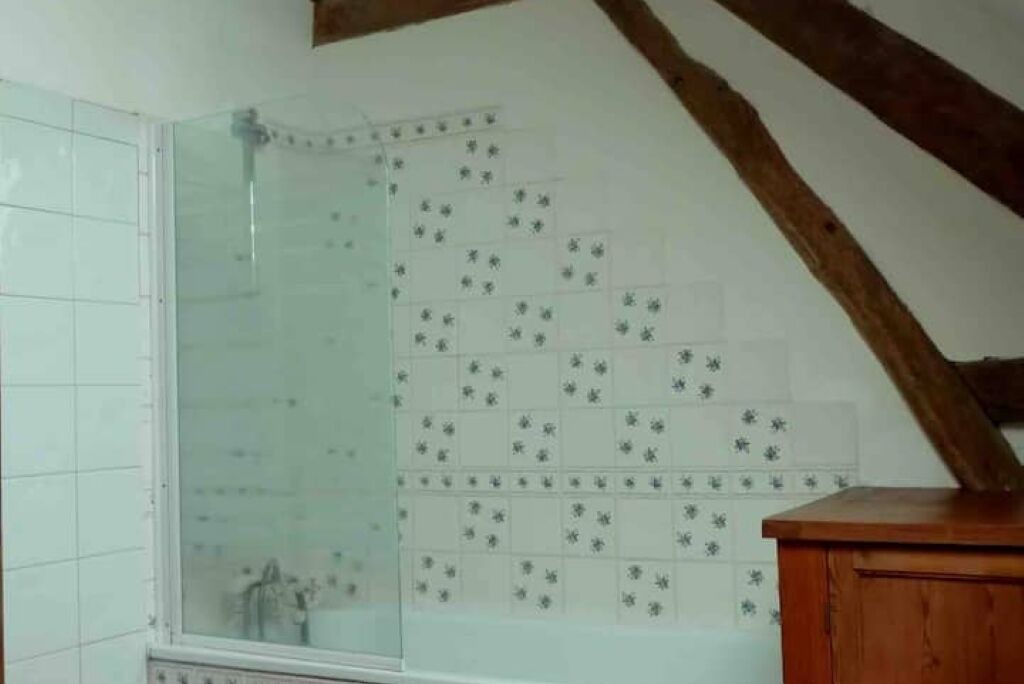 Photo of Bathroom in Loche-sur-Indrois