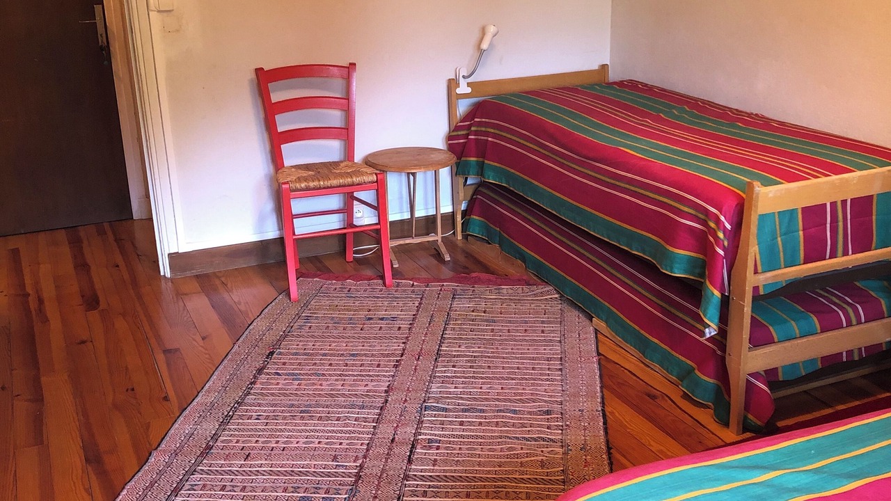 Photo of Bedroom in Campan