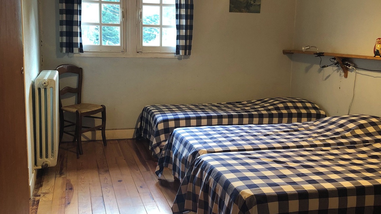 Photo of Bedroom in Campan