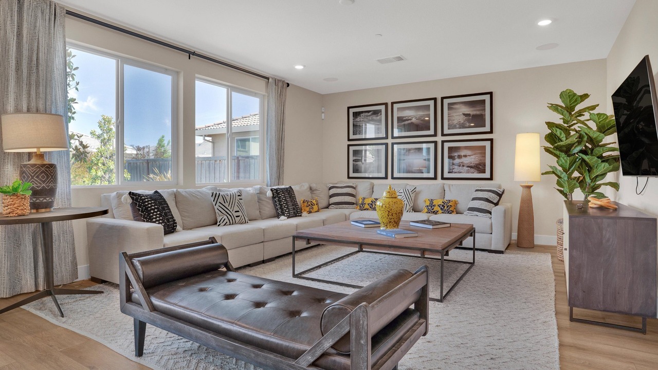 Photo of Livingroom in Lathrop