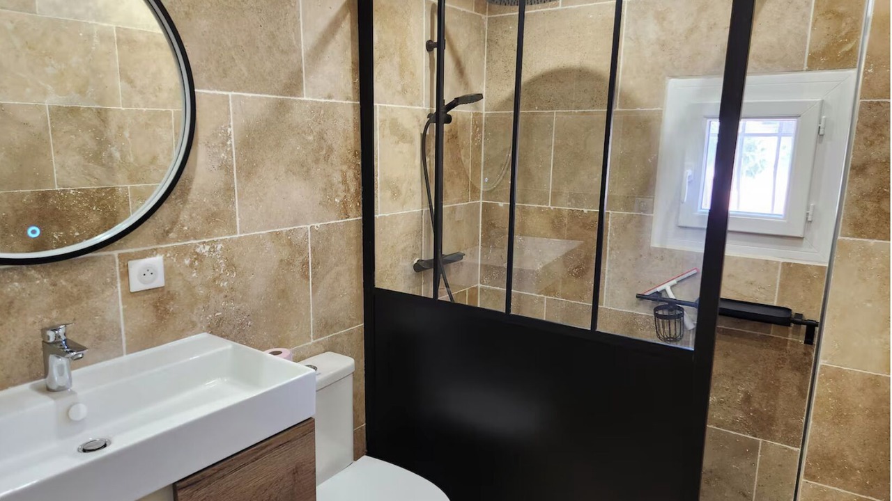 Photo of Bathroom in Allauch