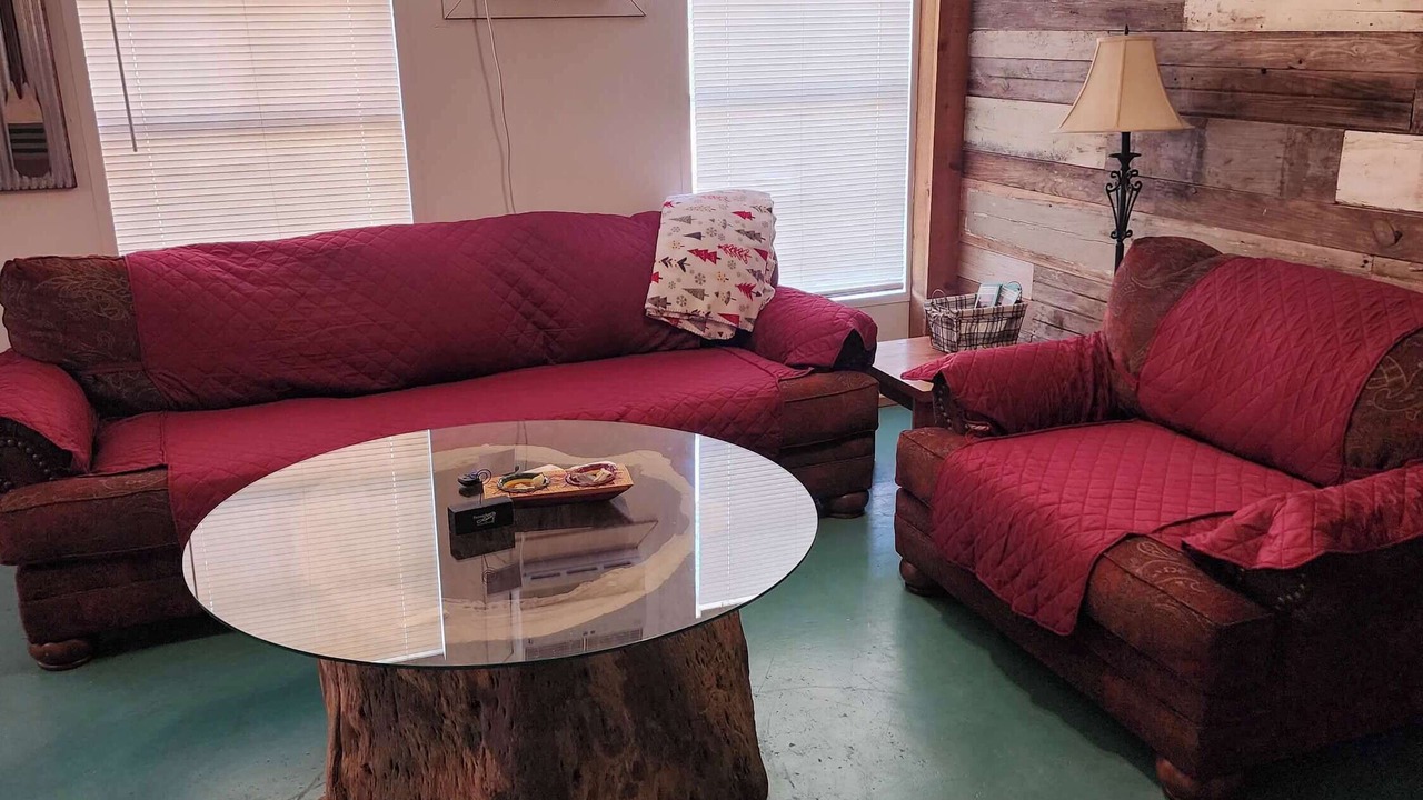 Photo of Livingroom in Camp Wood