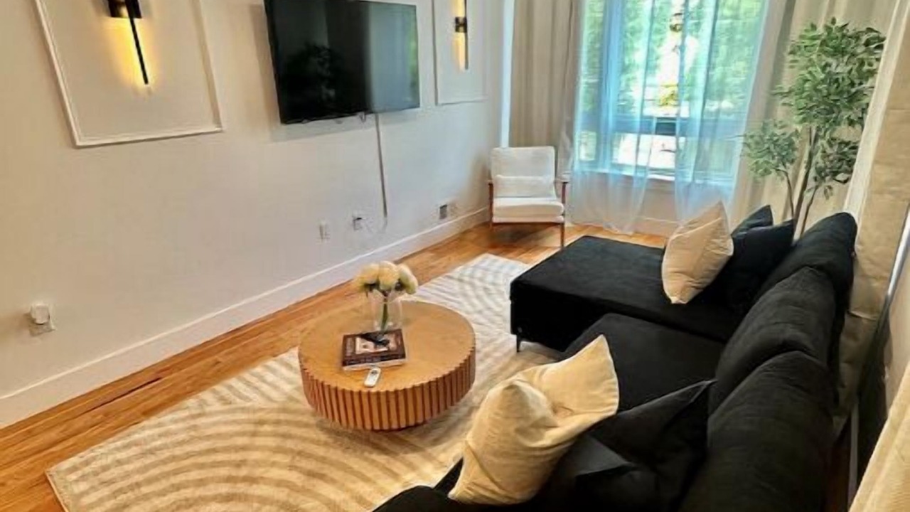 Photo of Livingroom in Ampere