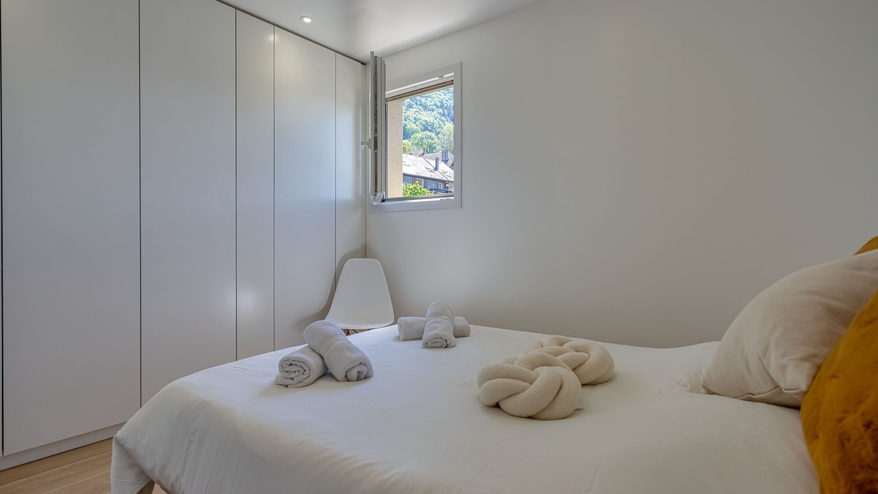 Photo of Bedroom in Veyrier-du-Lac