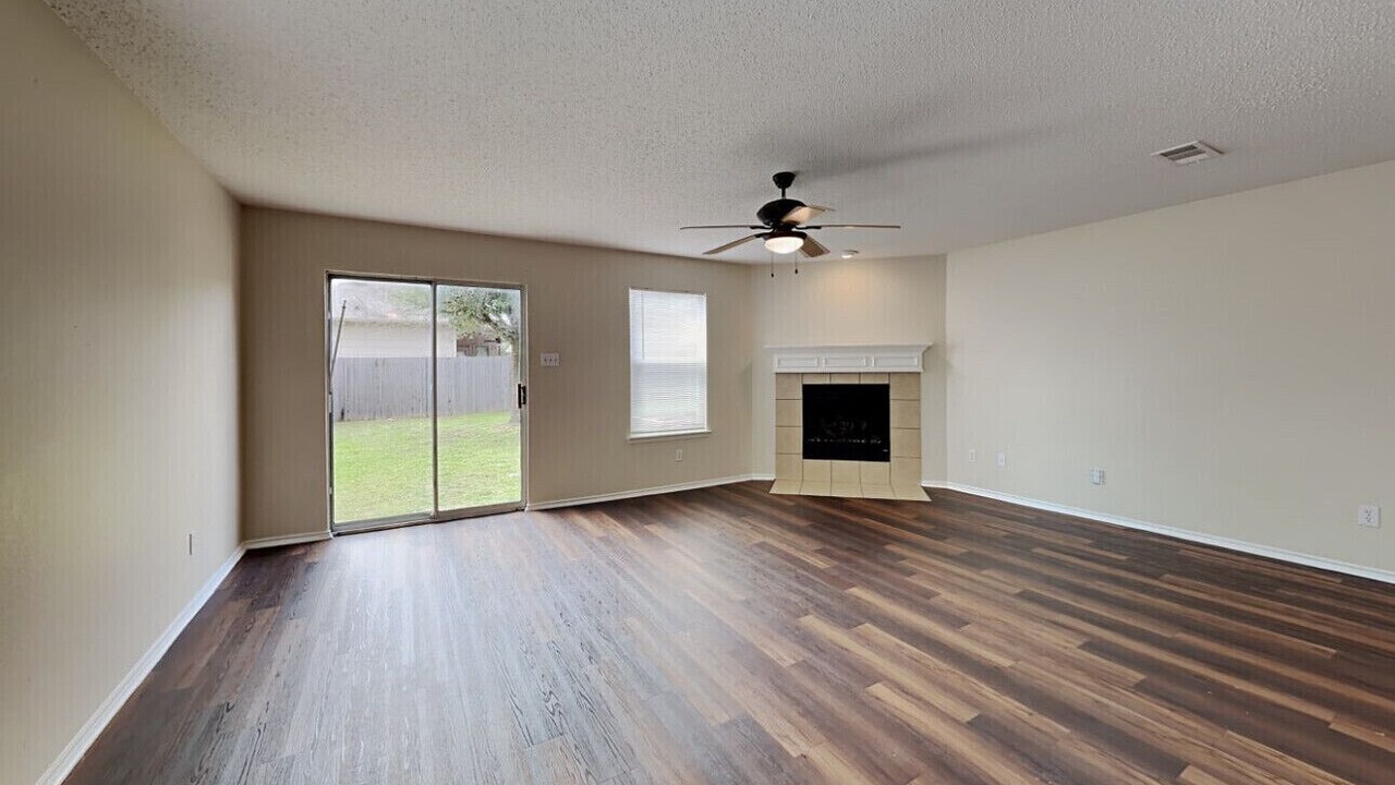 Photo of Others in Garland