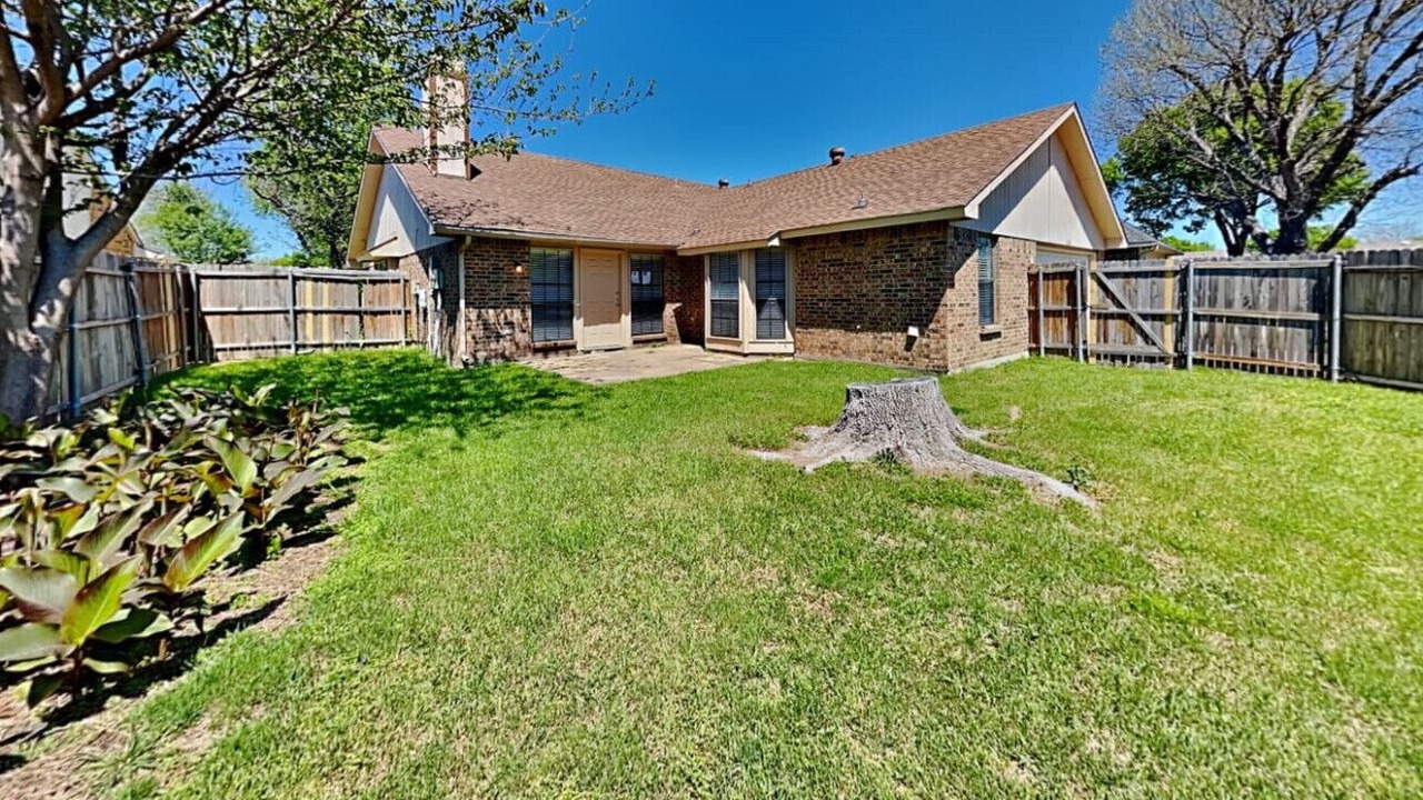 Photo of Outdoor in Garland