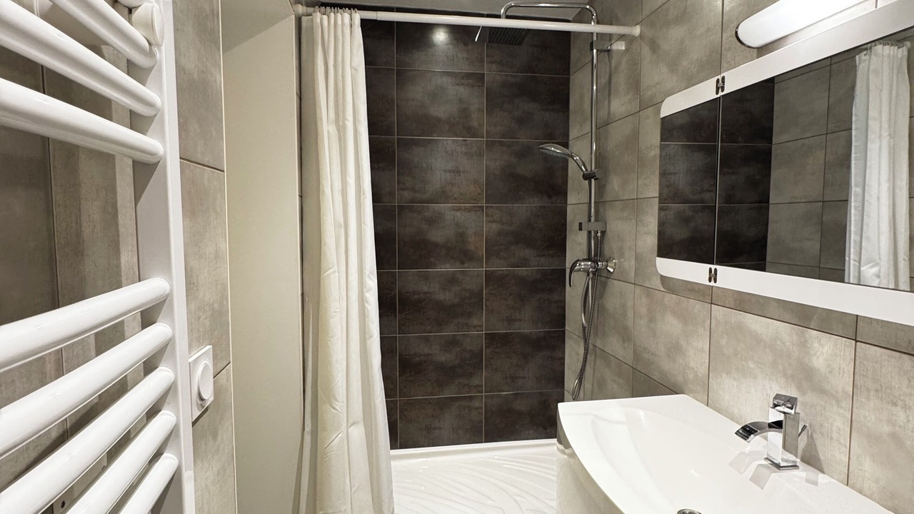 Photo of Bathroom in Piolenc
