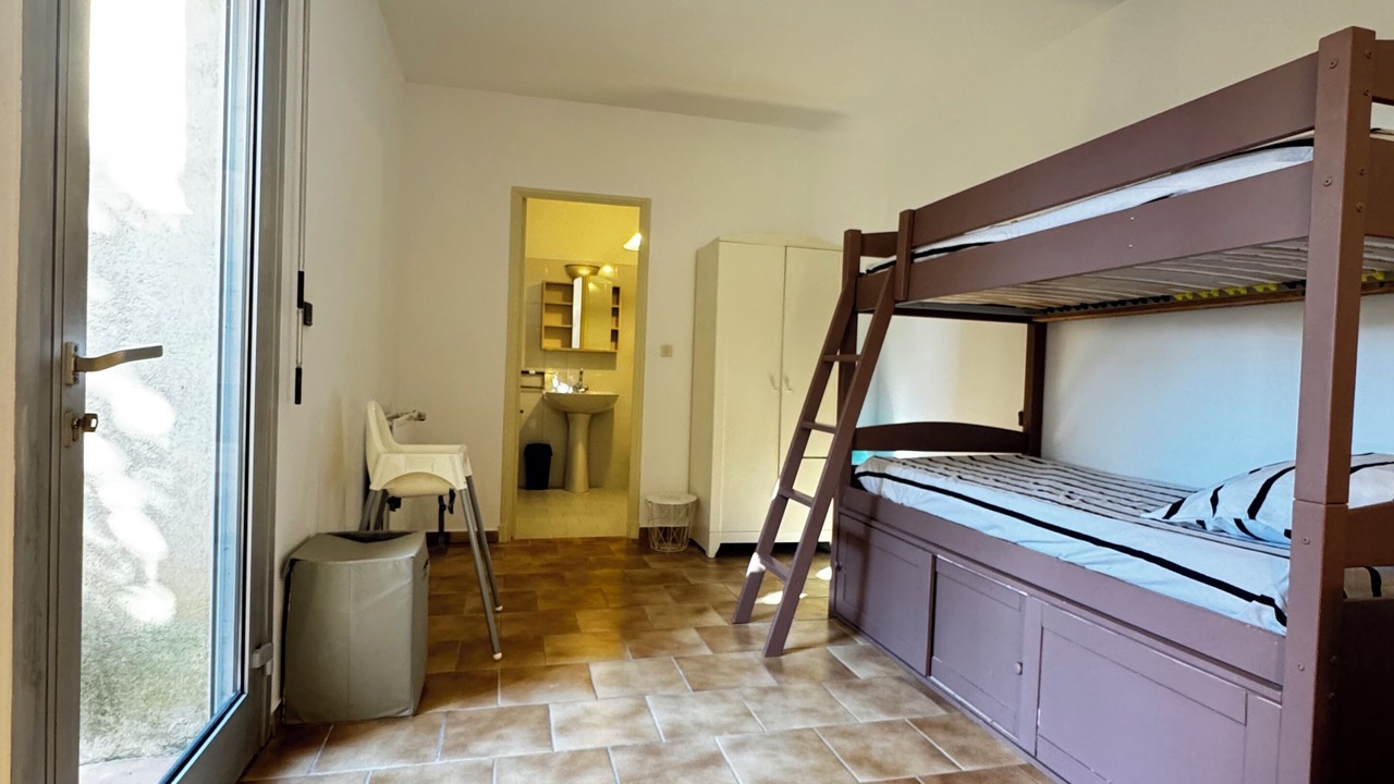 Photo of Bedroom in Piolenc
