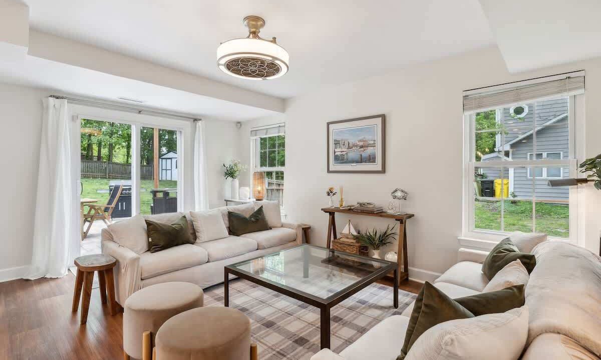 Photo of Livingroom in Annapolis