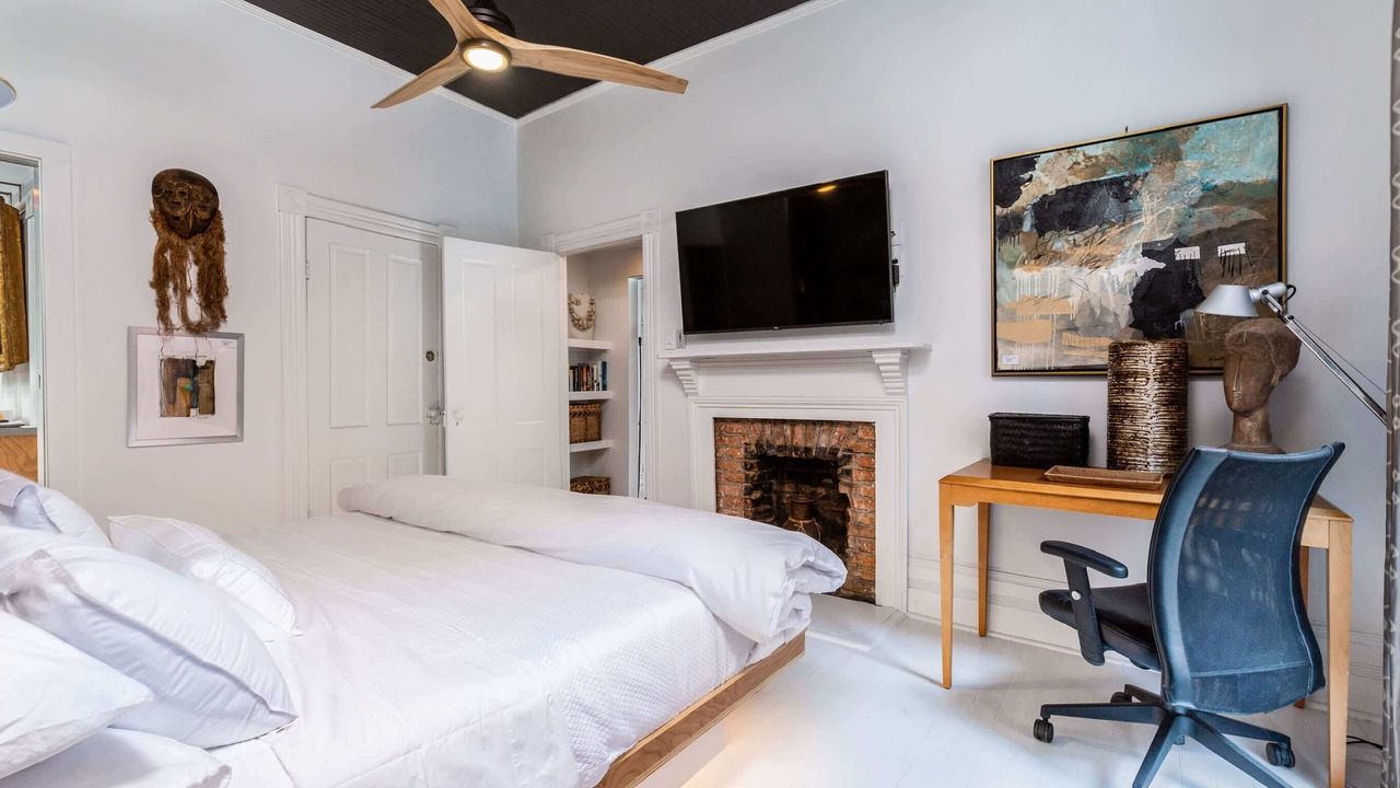 Photo of Bedroom in Macon