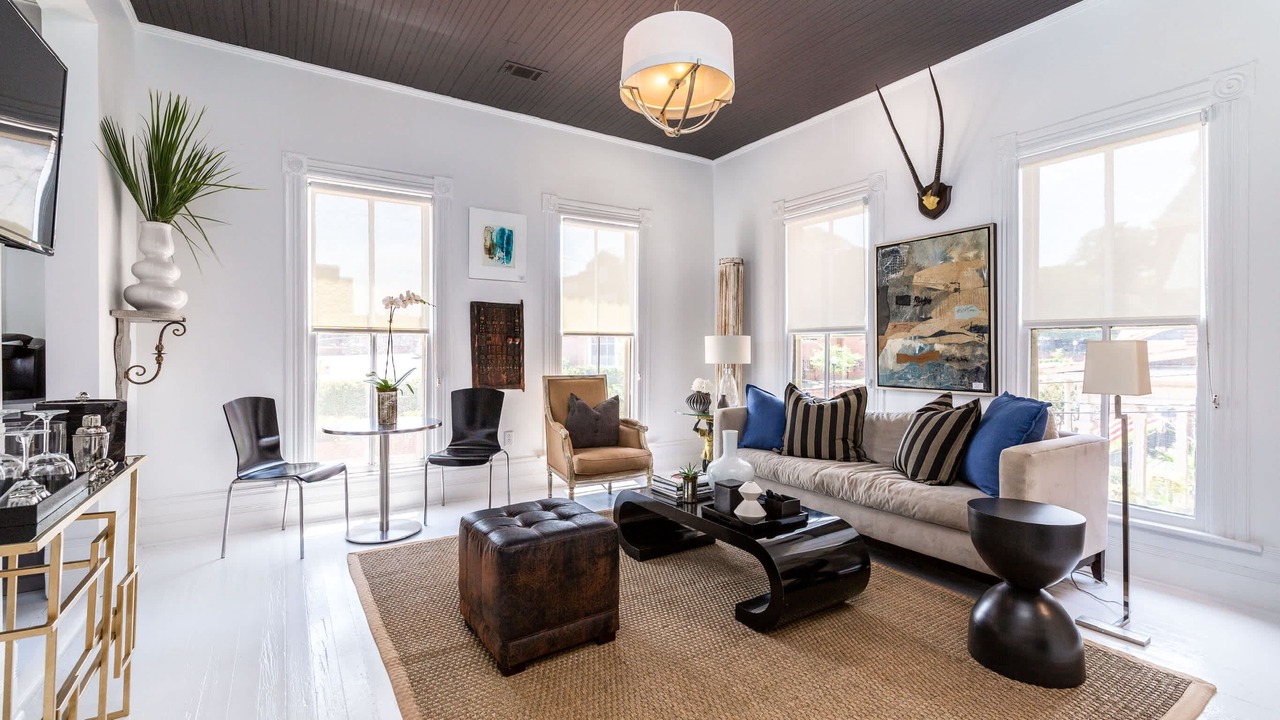 Photo of Livingroom in Macon