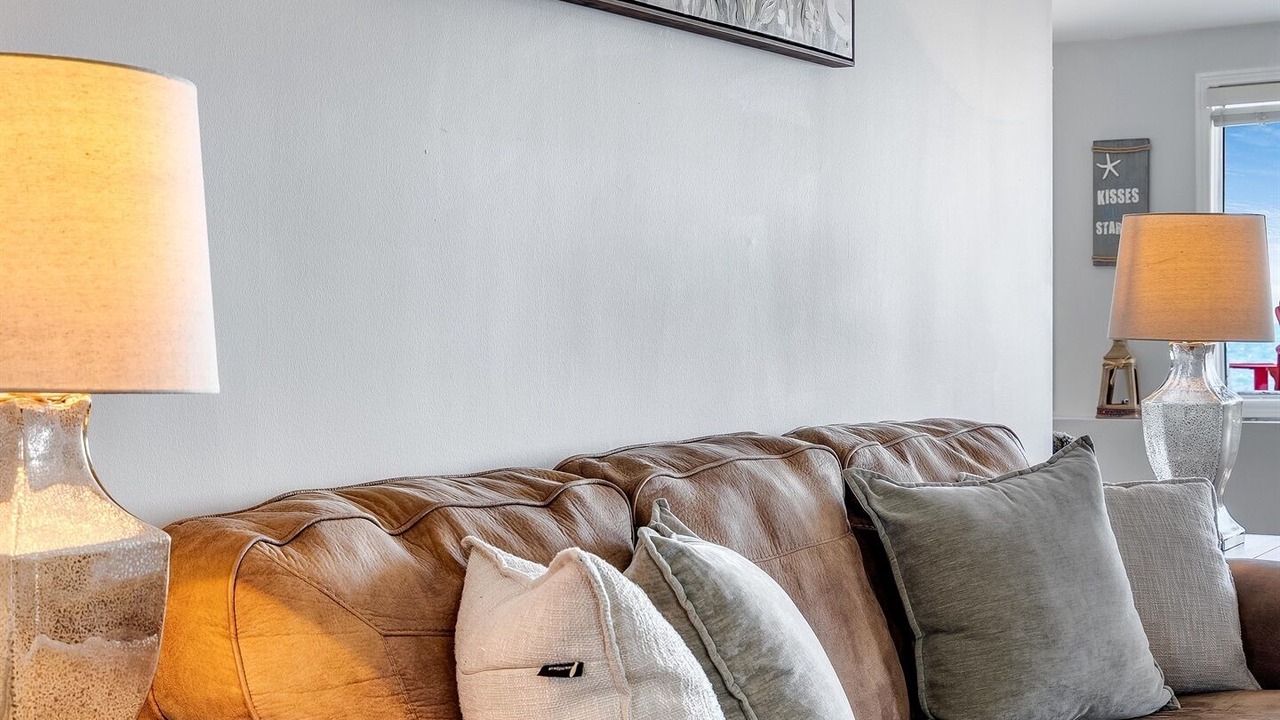 Photo of Livingroom in Leamington