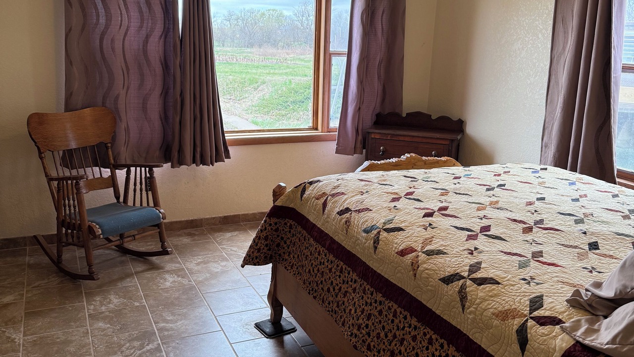 Photo of Bedroom in Lyon County