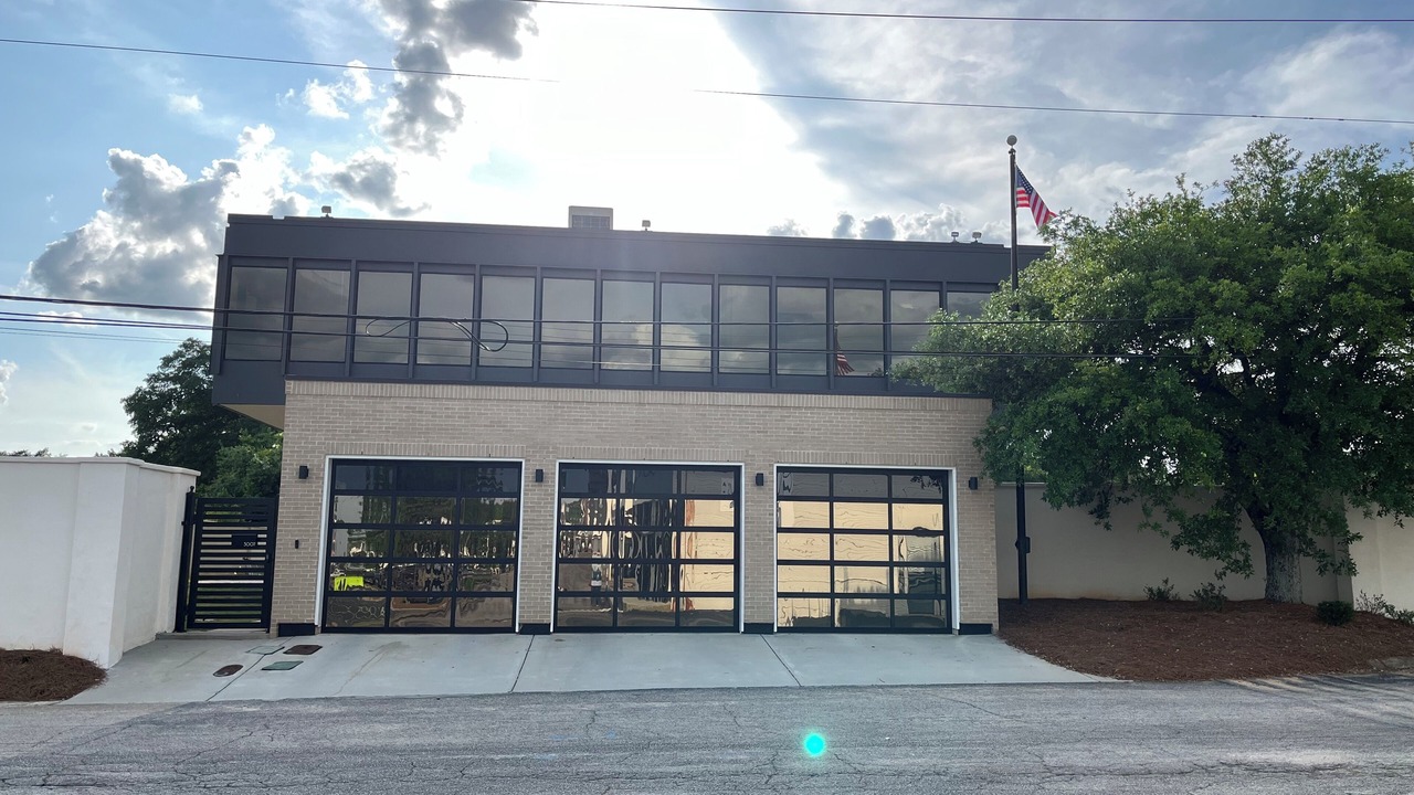 Photo of Outdoor in Forest Hills