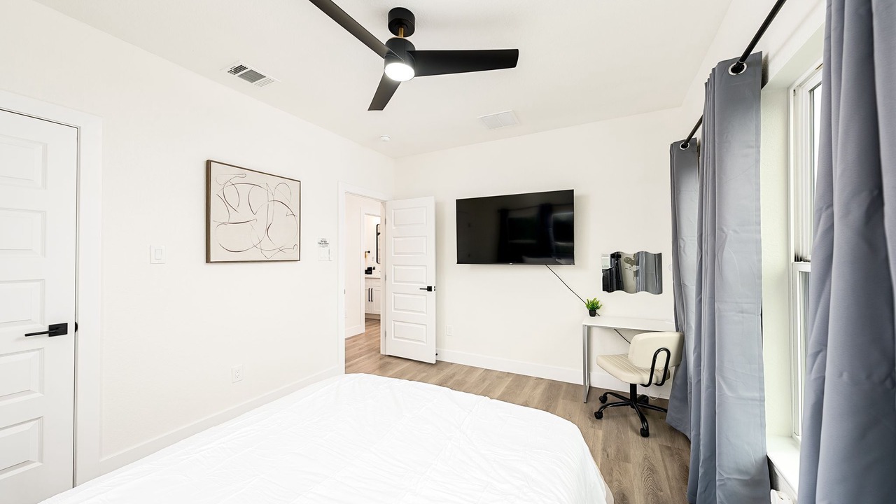 Photo of Bedroom in Highland Park