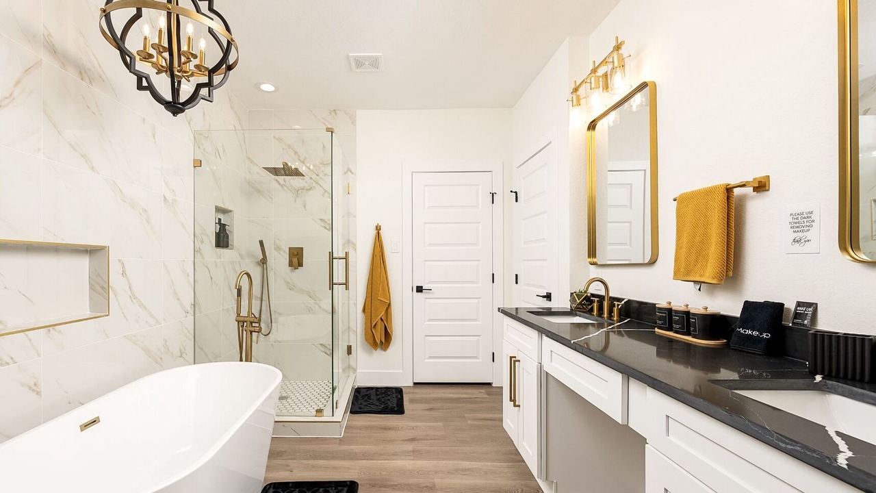Photo of Bathroom in Highland Park
