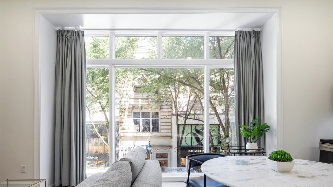 Photo of Livingroom in Rittenhouse Row