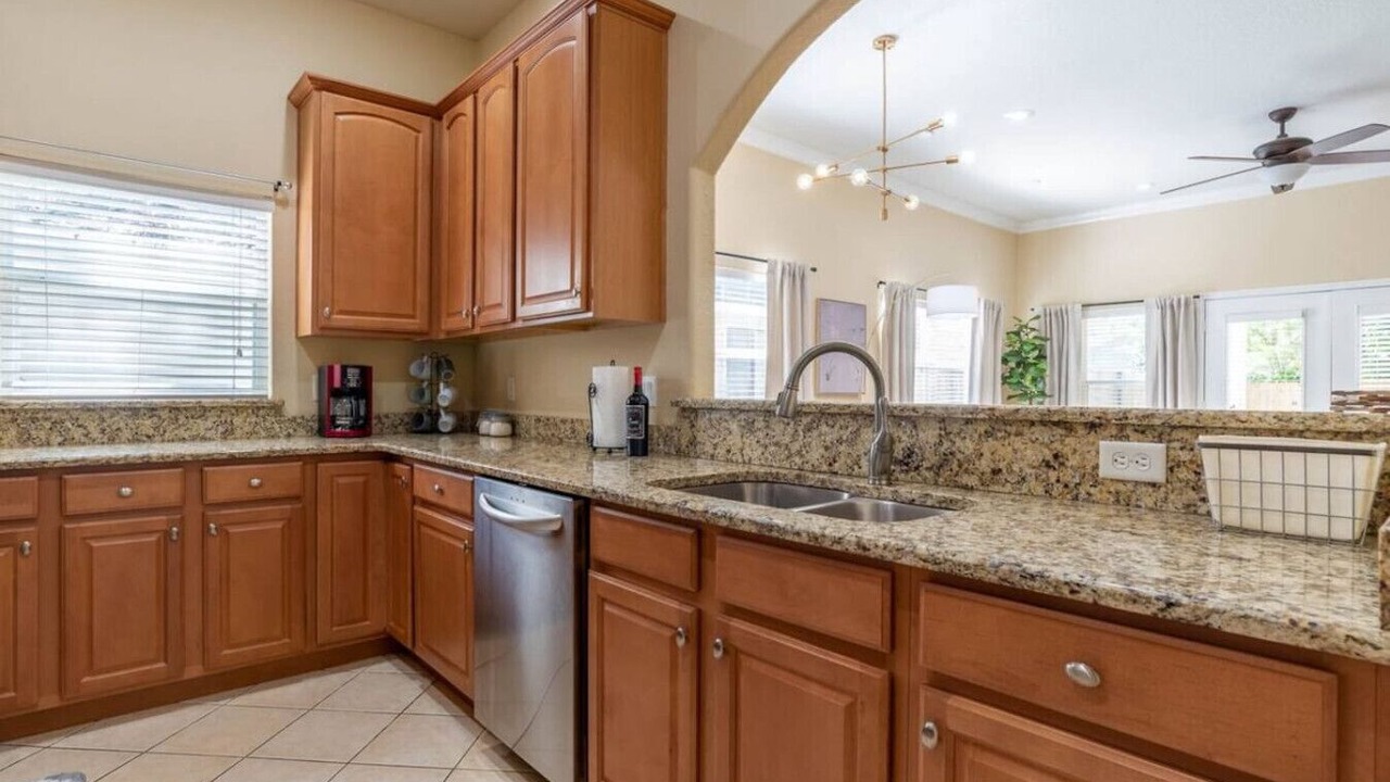 Photo of Kitchen in College Park