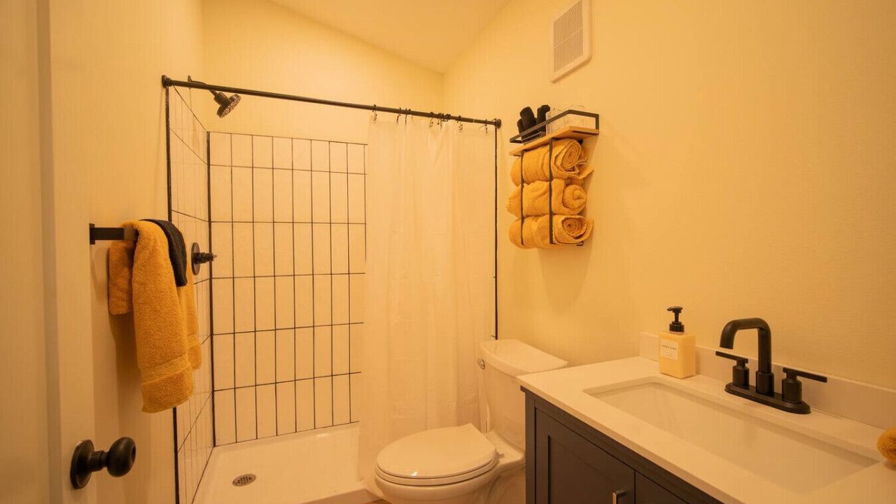Photo of Bathroom in Jasper