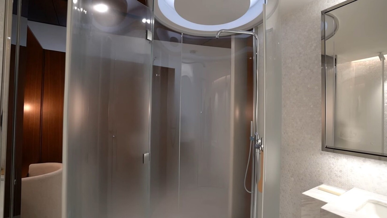 Photo of Bathroom in Canary Wharf