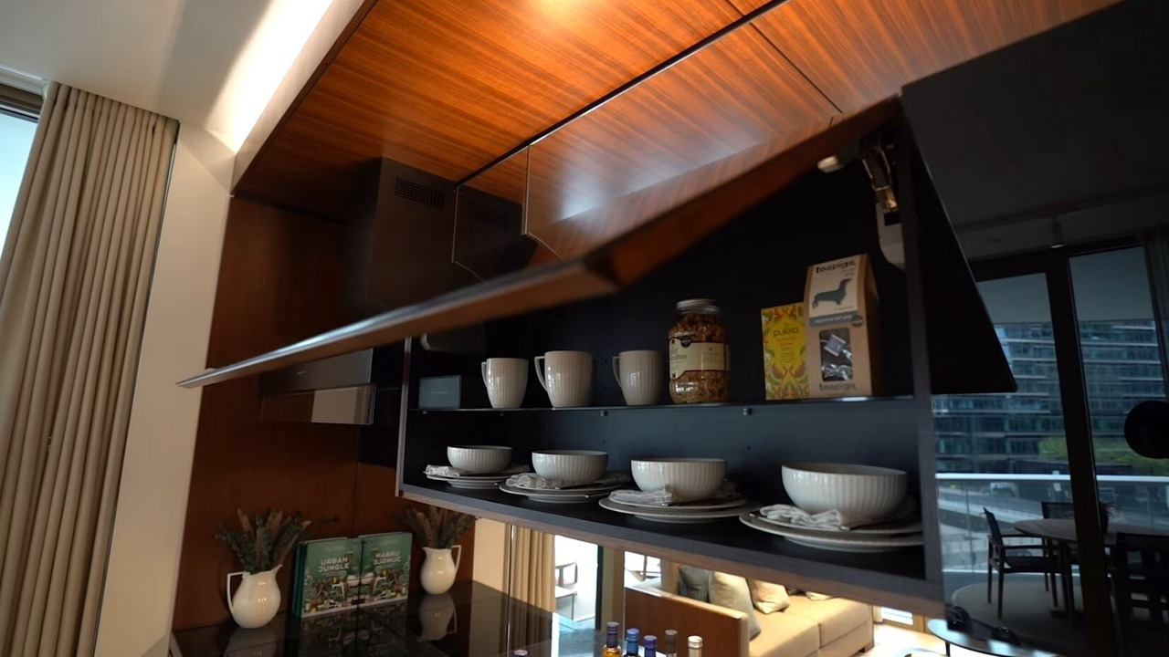 Photo of Others in Canary Wharf