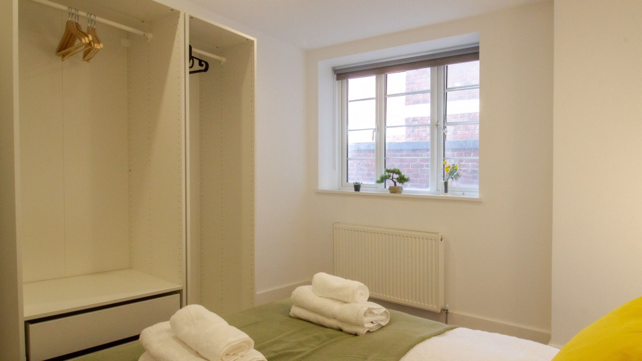 Photo of Others in Vauxhall