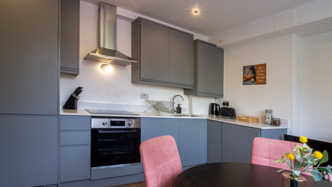 Photo of Others in Vauxhall