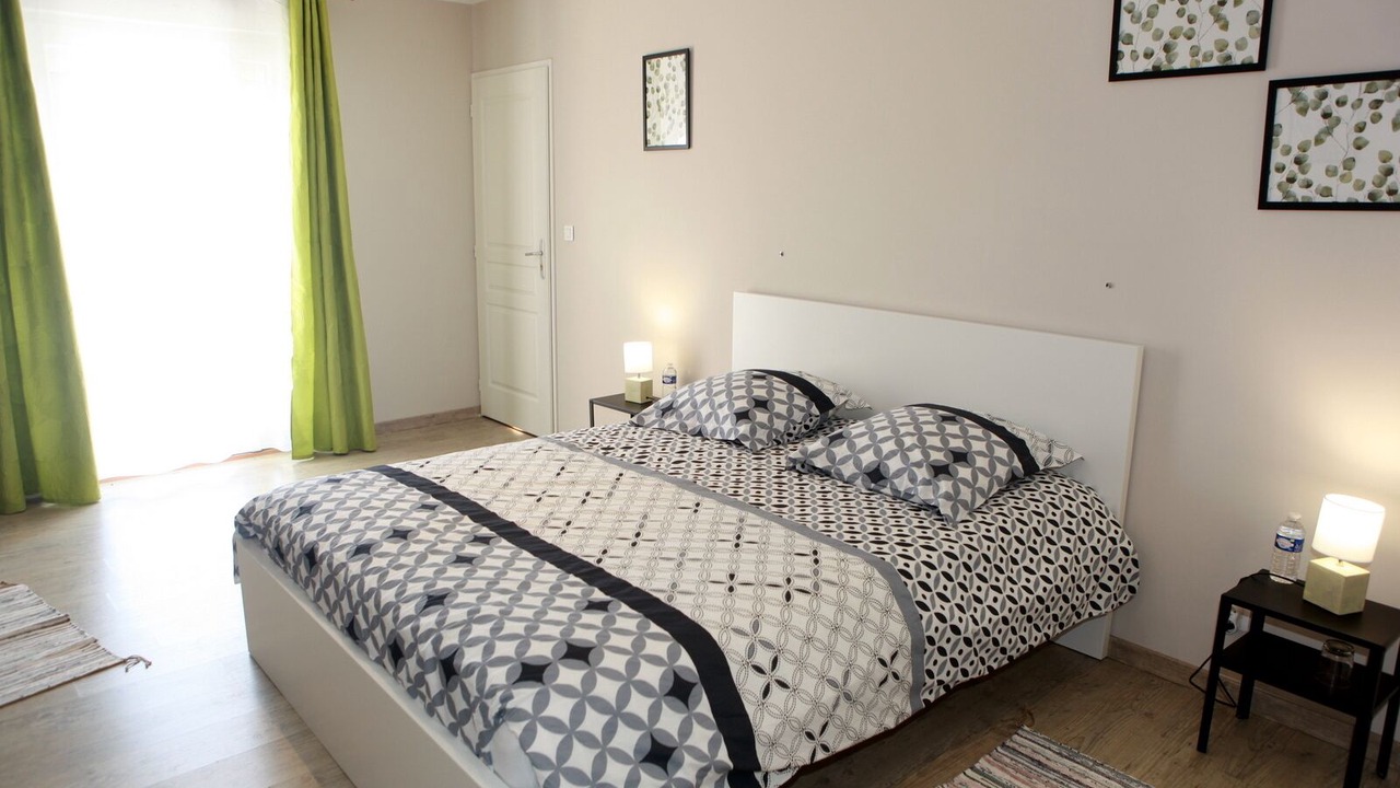 Photo of Bedroom in Saint-Seurin-de-Cadourne