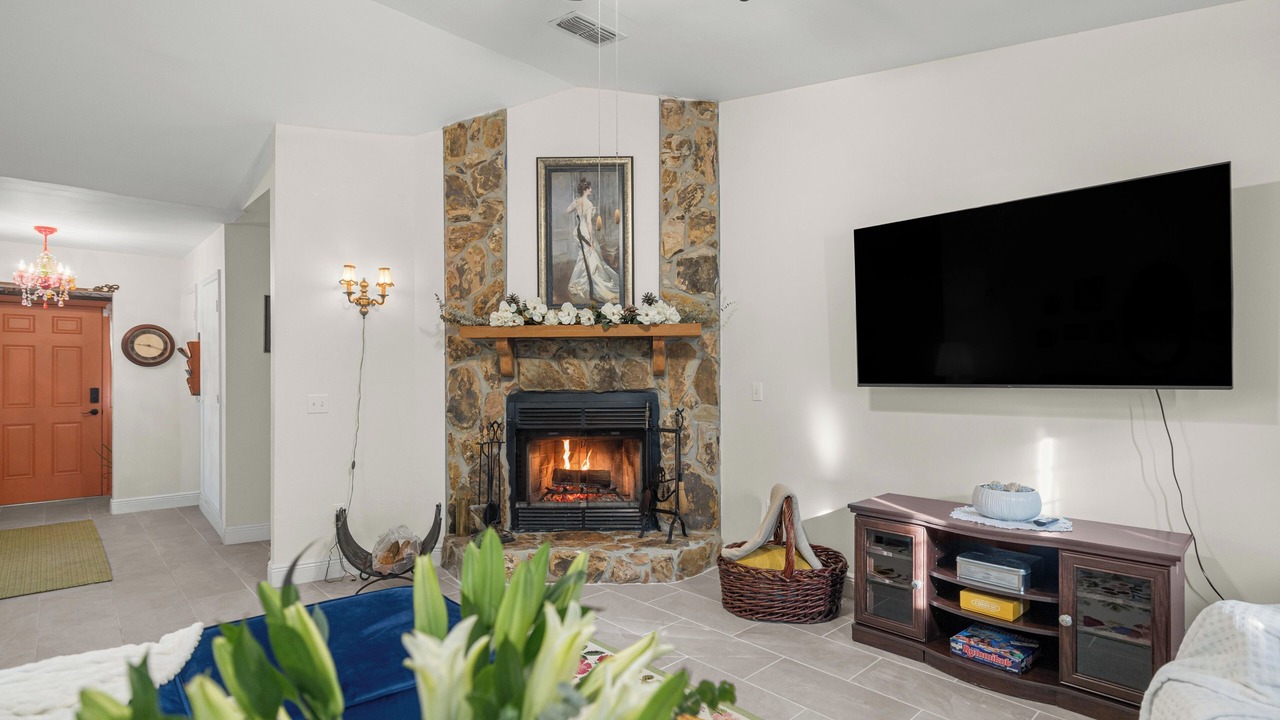 Photo of Livingroom in Williston Highlands