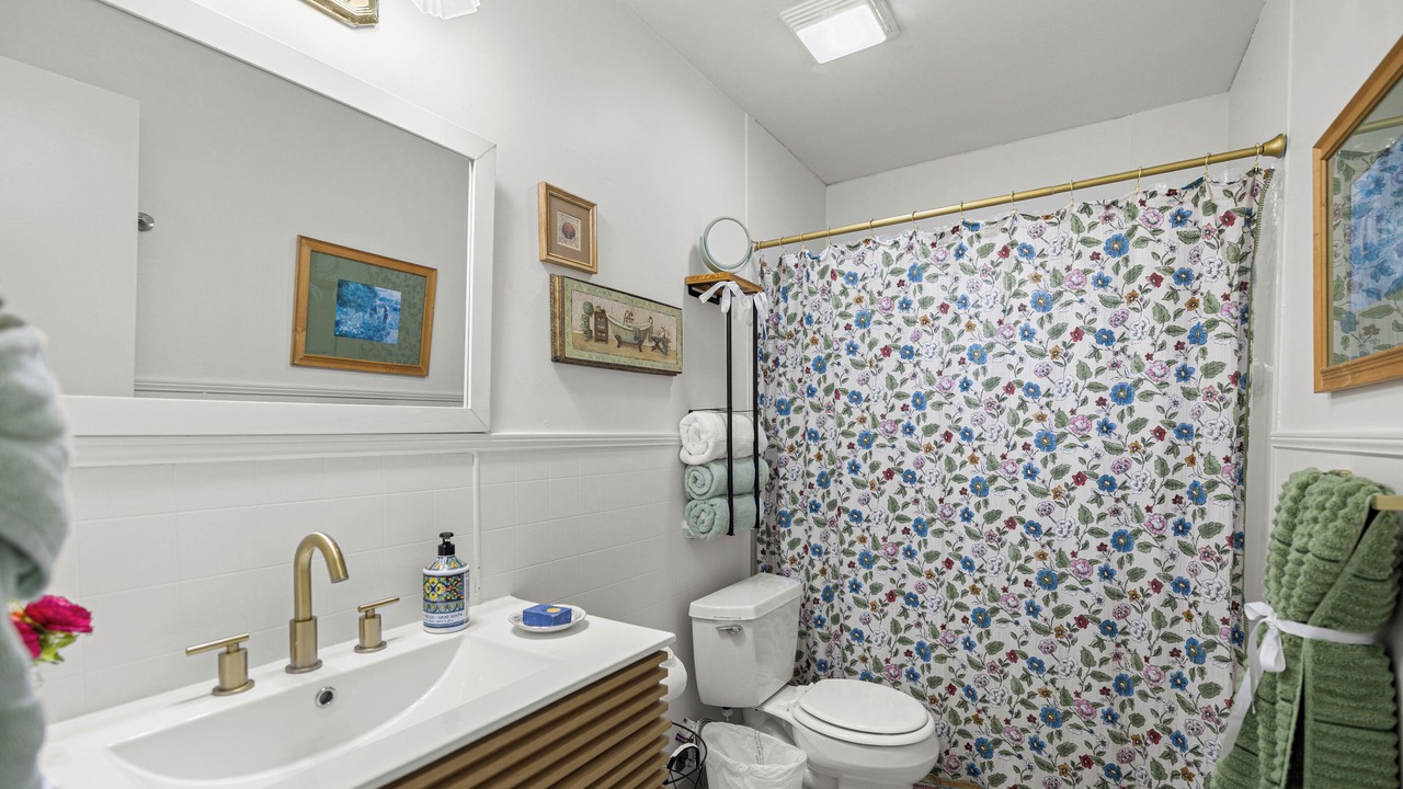 Photo of Bathroom in Williston Highlands