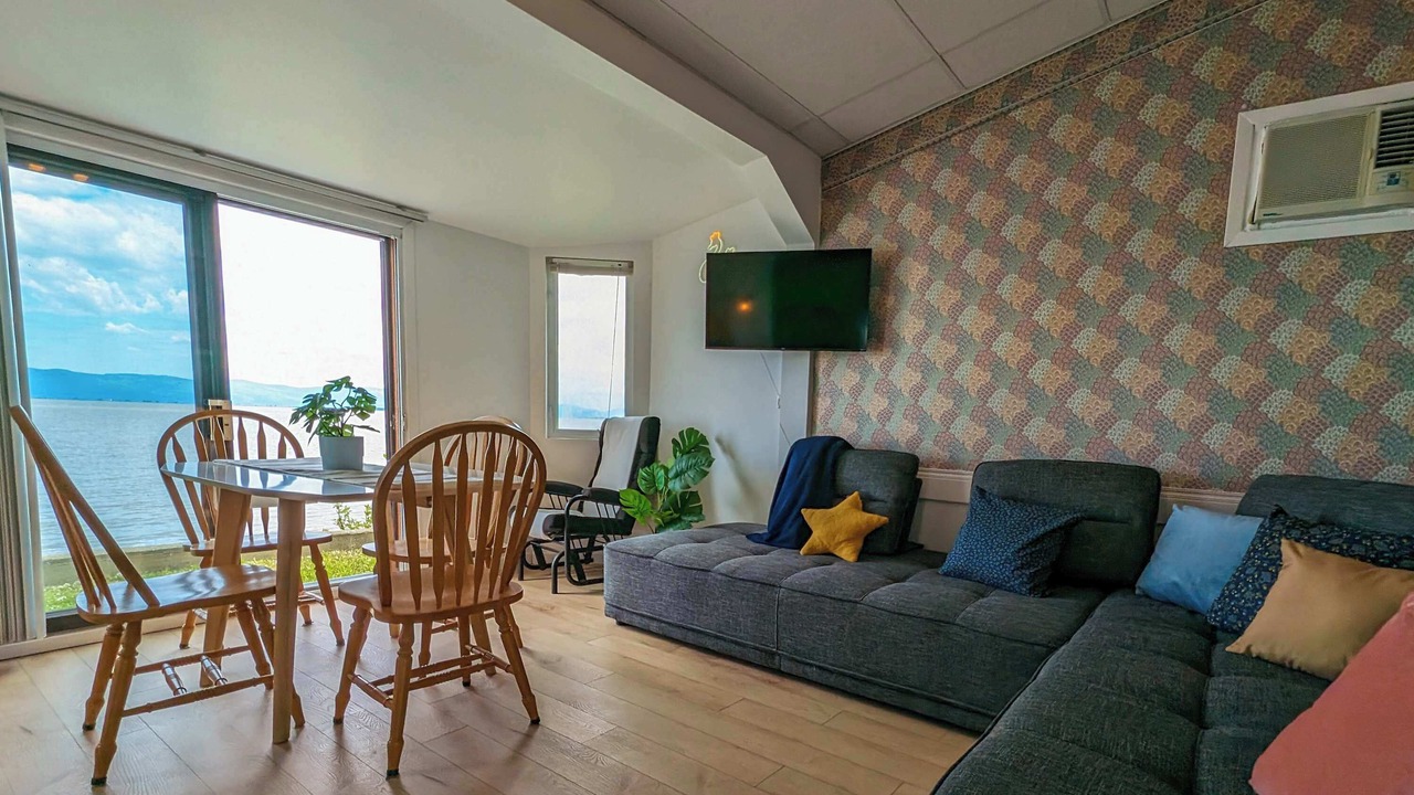 Photo of Livingroom in Cap-Saint-Ignace