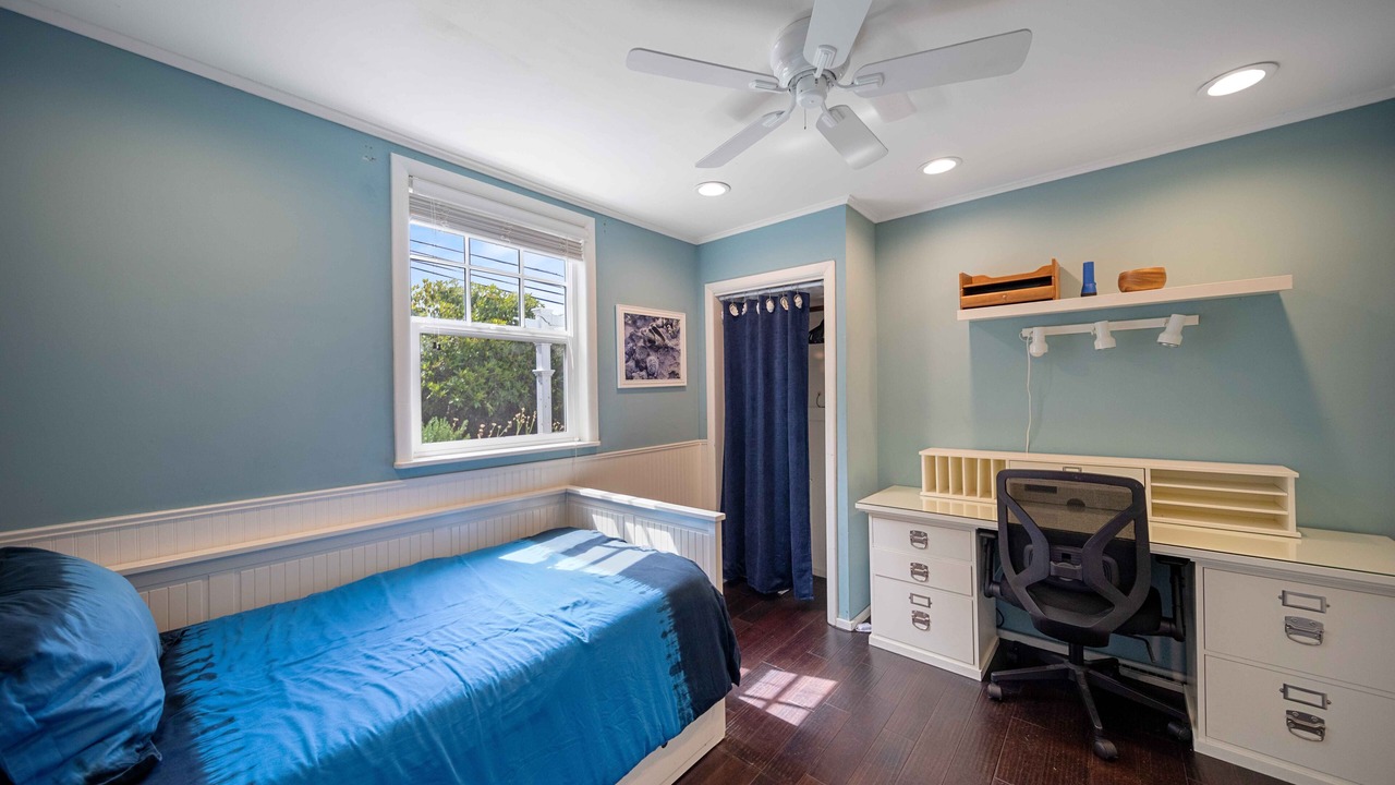 Photo of Bedroom in Barview