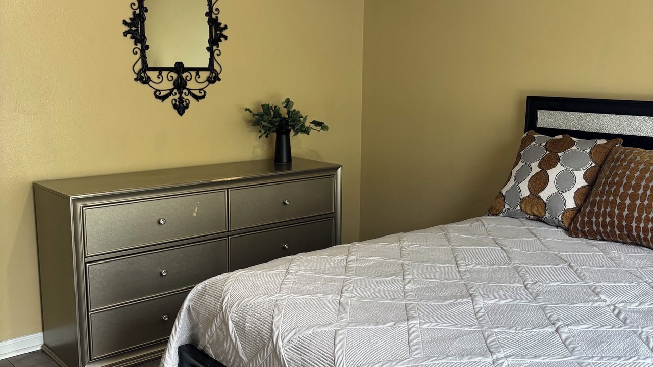 Photo of Bedroom in Bryant