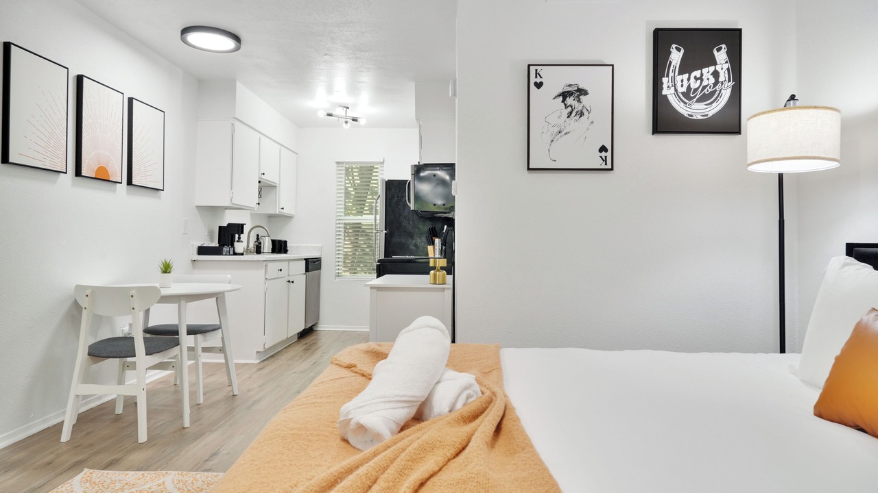 Photo of Bedroom in Hyde Park